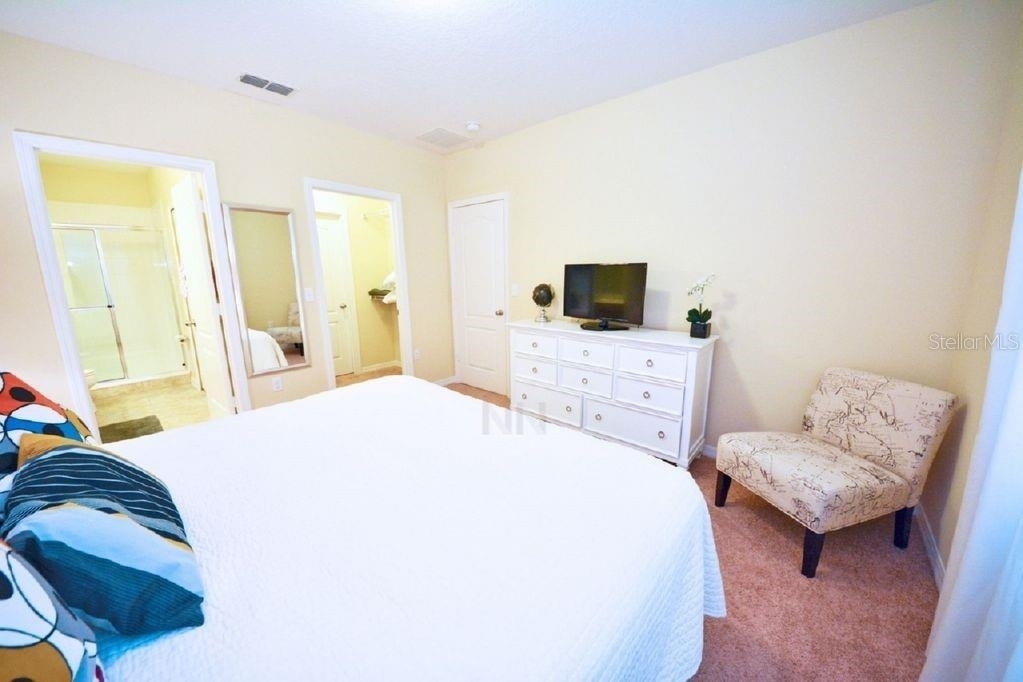 1014 Cypress Pointe Boulevard - Photo 8