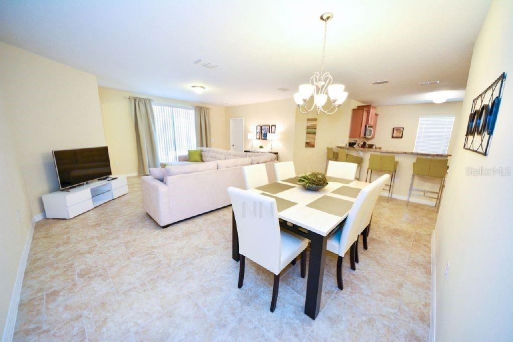 1014 Cypress Pointe Boulevard - Photo 2