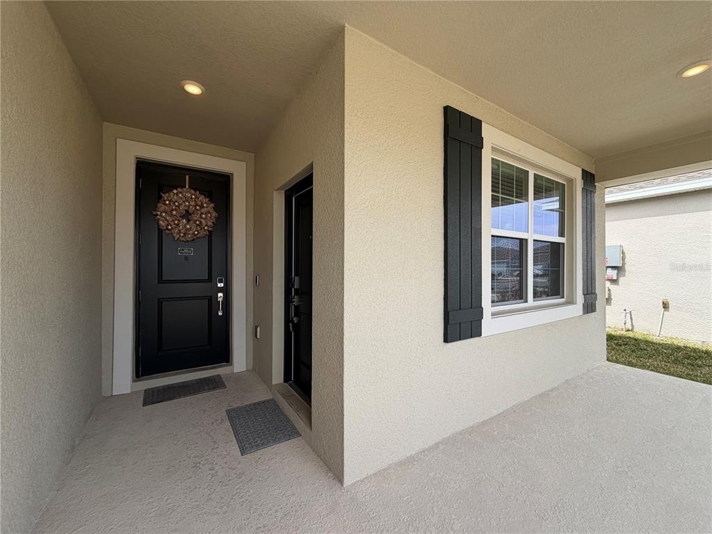 652 Grove Street - Photo 1