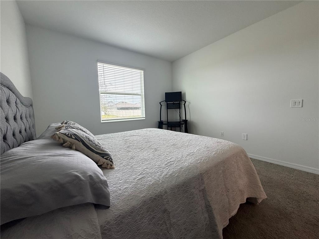 652 Grove Street - Photo 19