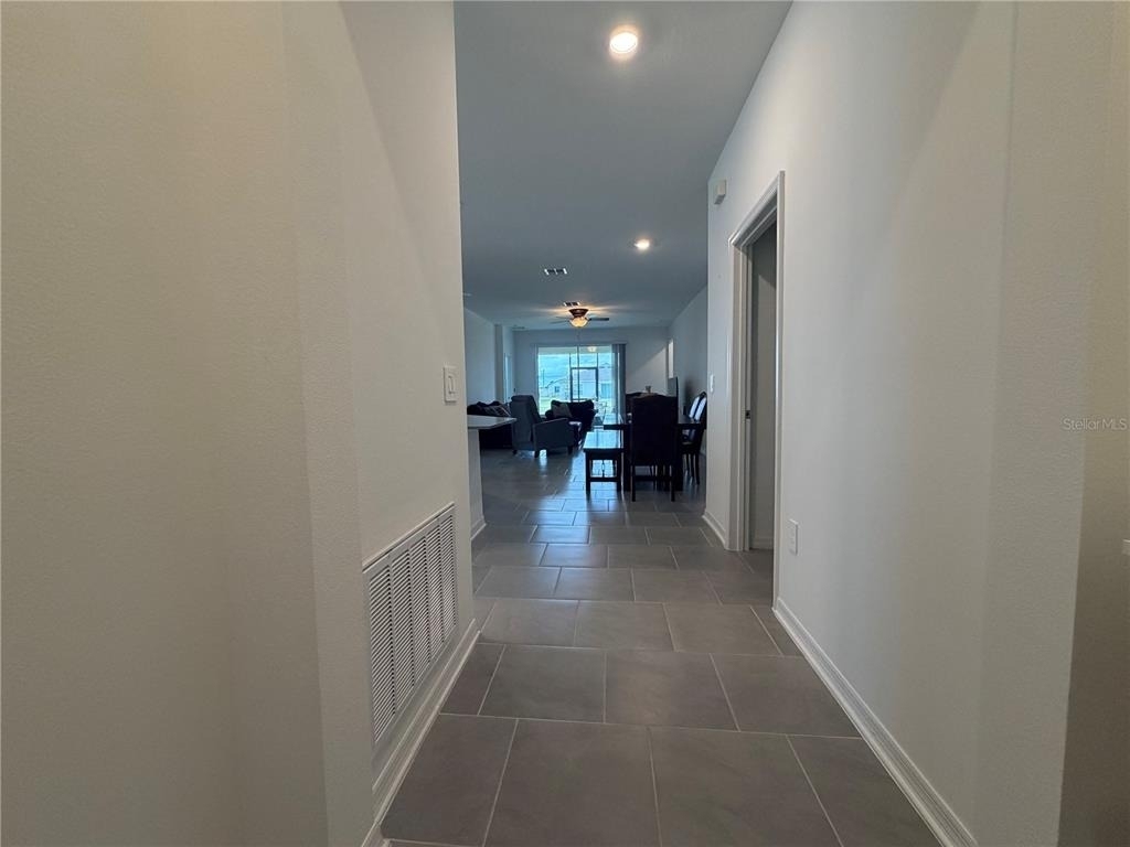 652 Grove Street - Photo 2