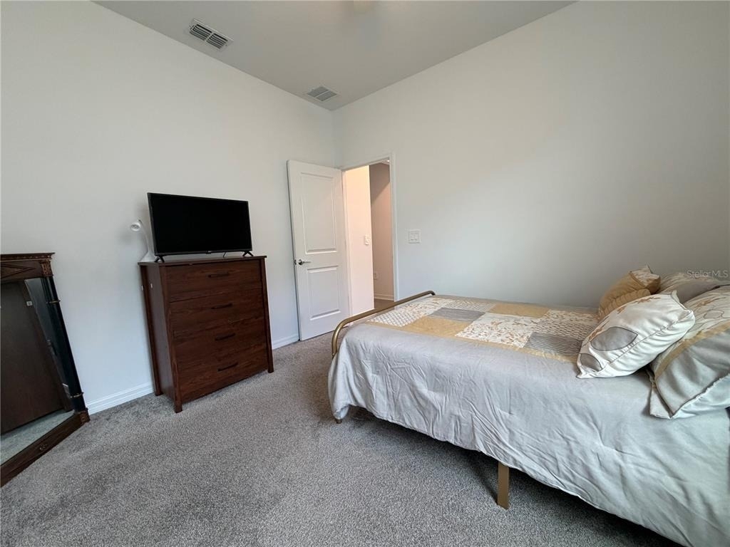 652 Grove Street - Photo 17