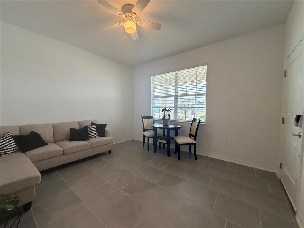 652 Grove Street - Photo 29