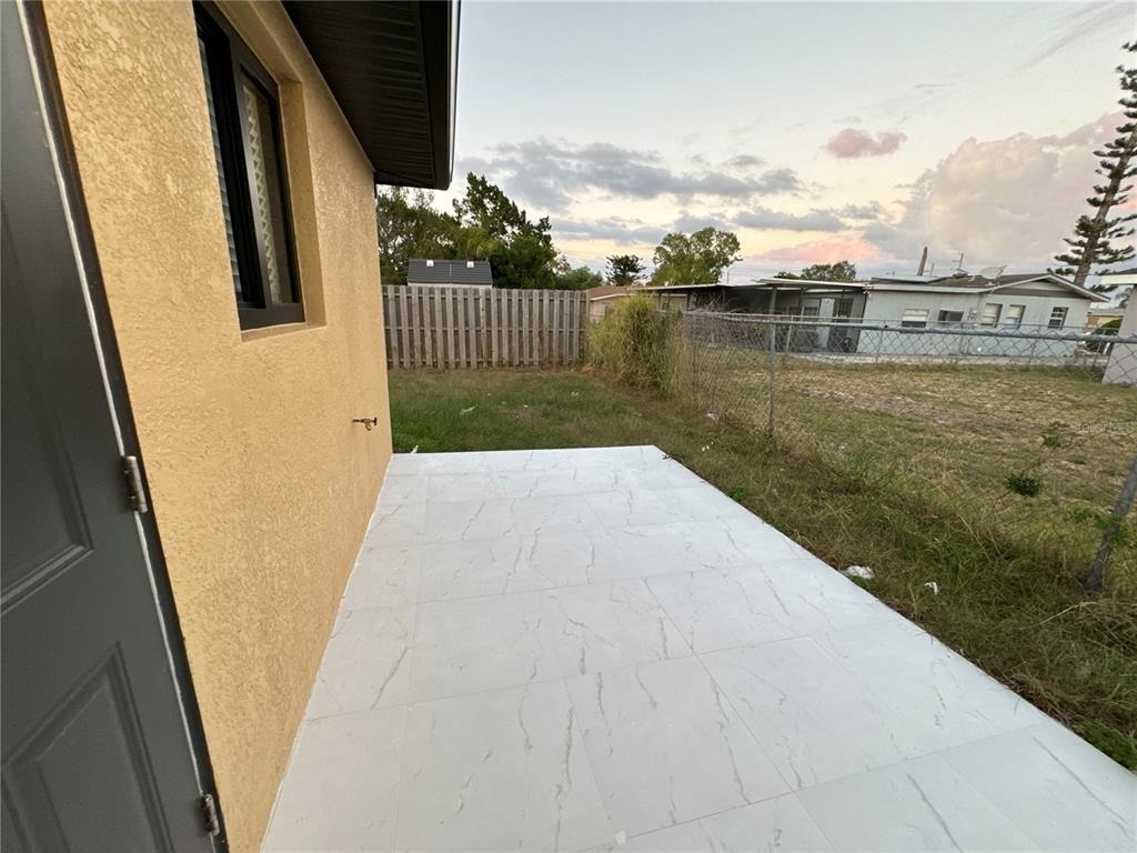 1775 Glenway Court - Photo 18