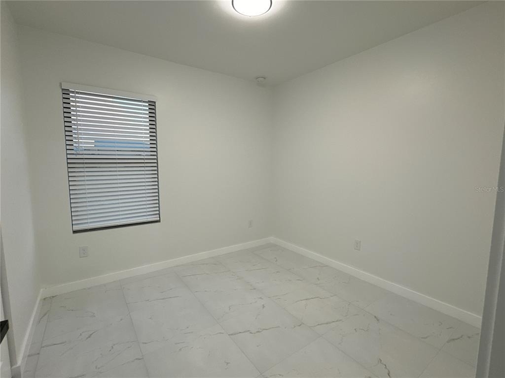 1775 Glenway Court - Photo 2