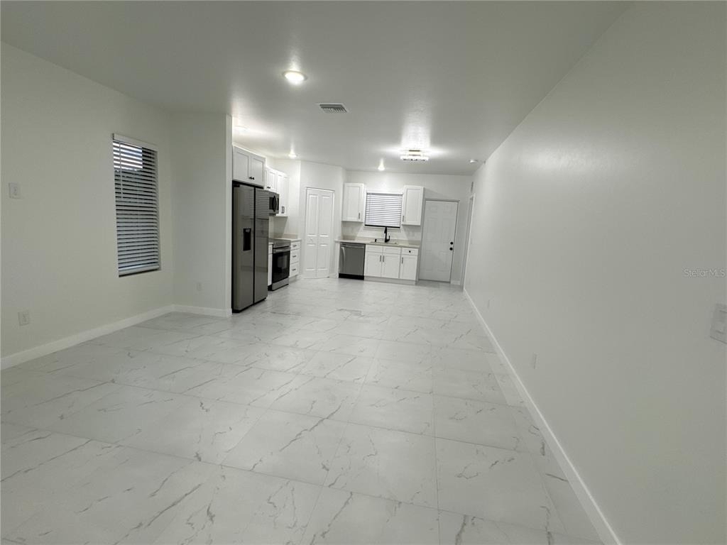 1775 Glenway Court - Photo 5