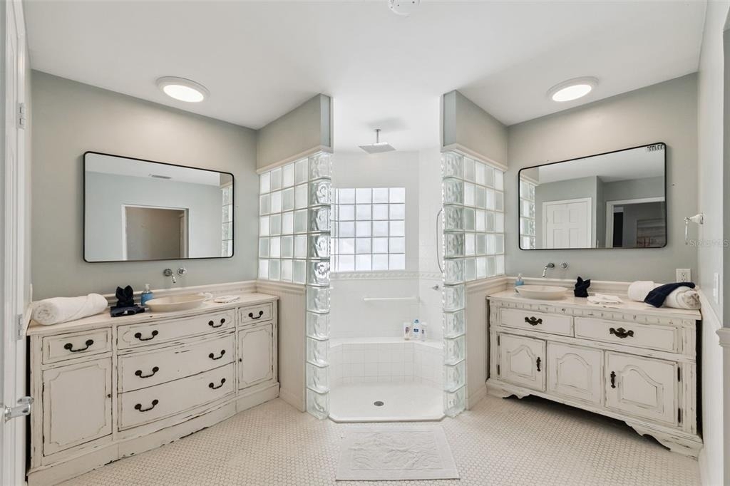 109 N Peninsula Avenue - Photo 11