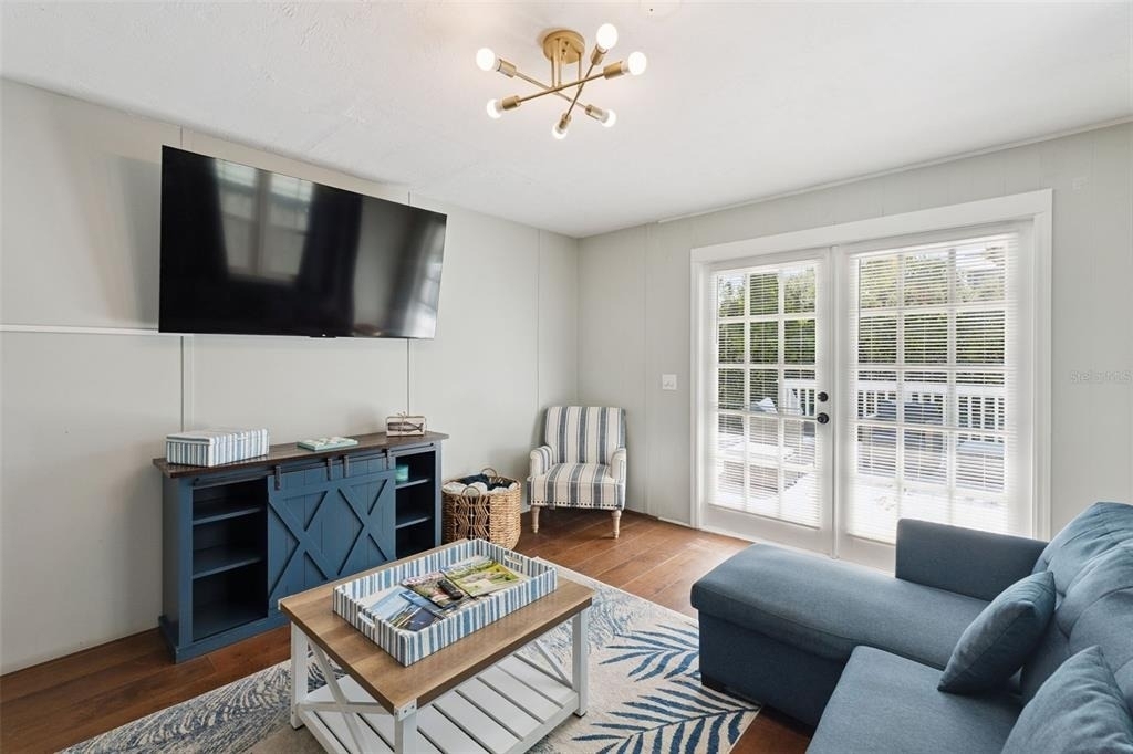 109 N Peninsula Avenue - Photo 4