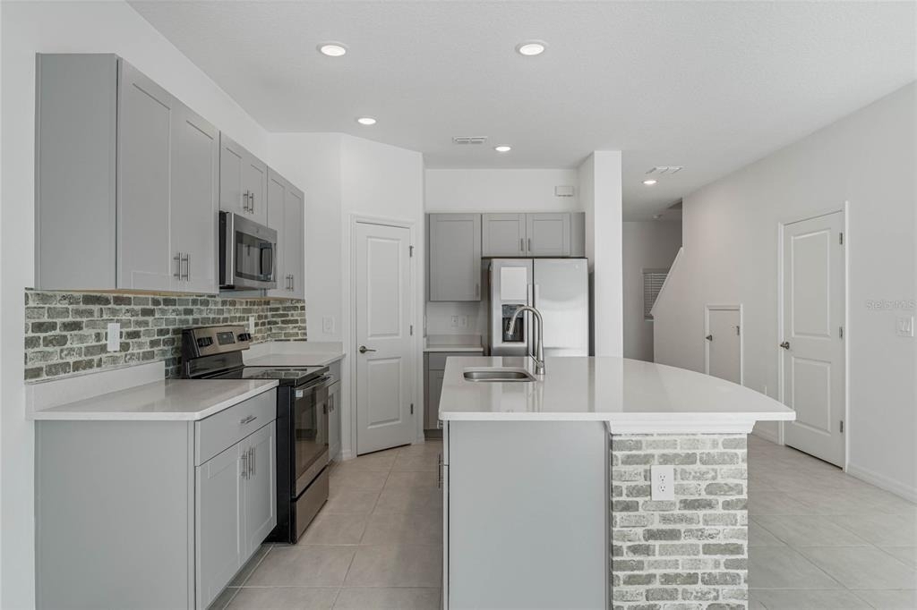 1281 Axel Graeson Avenue - Photo 4