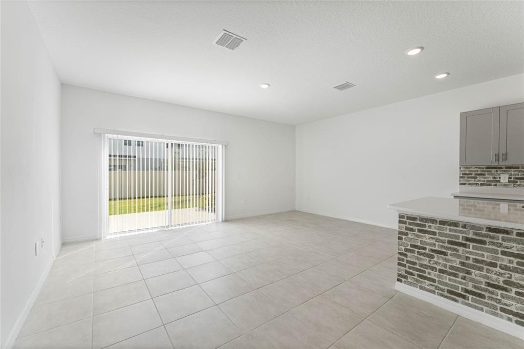 1281 Axel Graeson Avenue - Photo 3