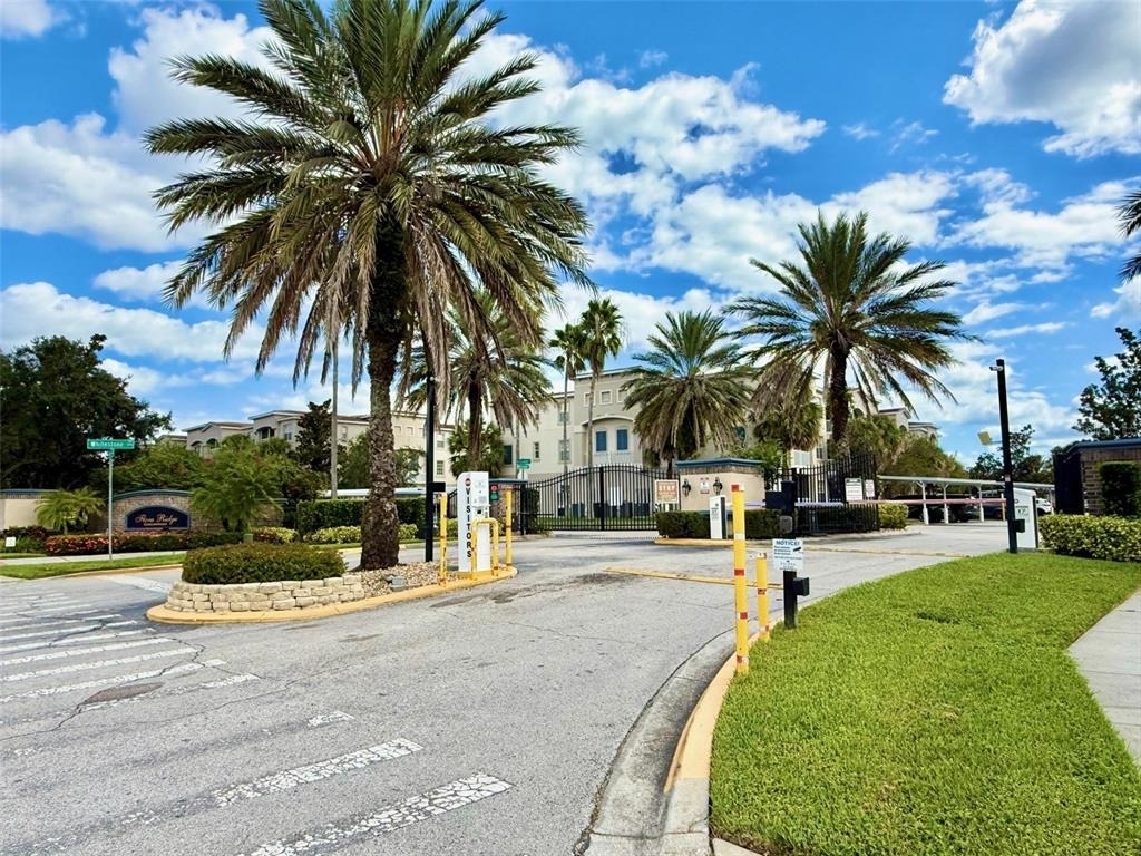3000 Laurel Park Lane - Photo 20