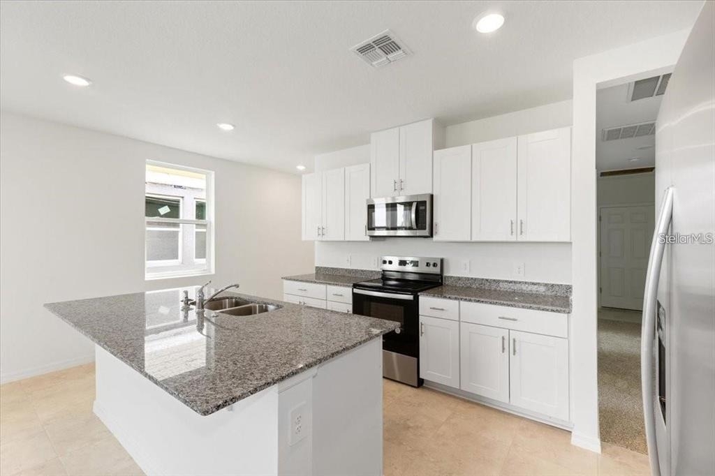 1361 Current Place - Photo 2