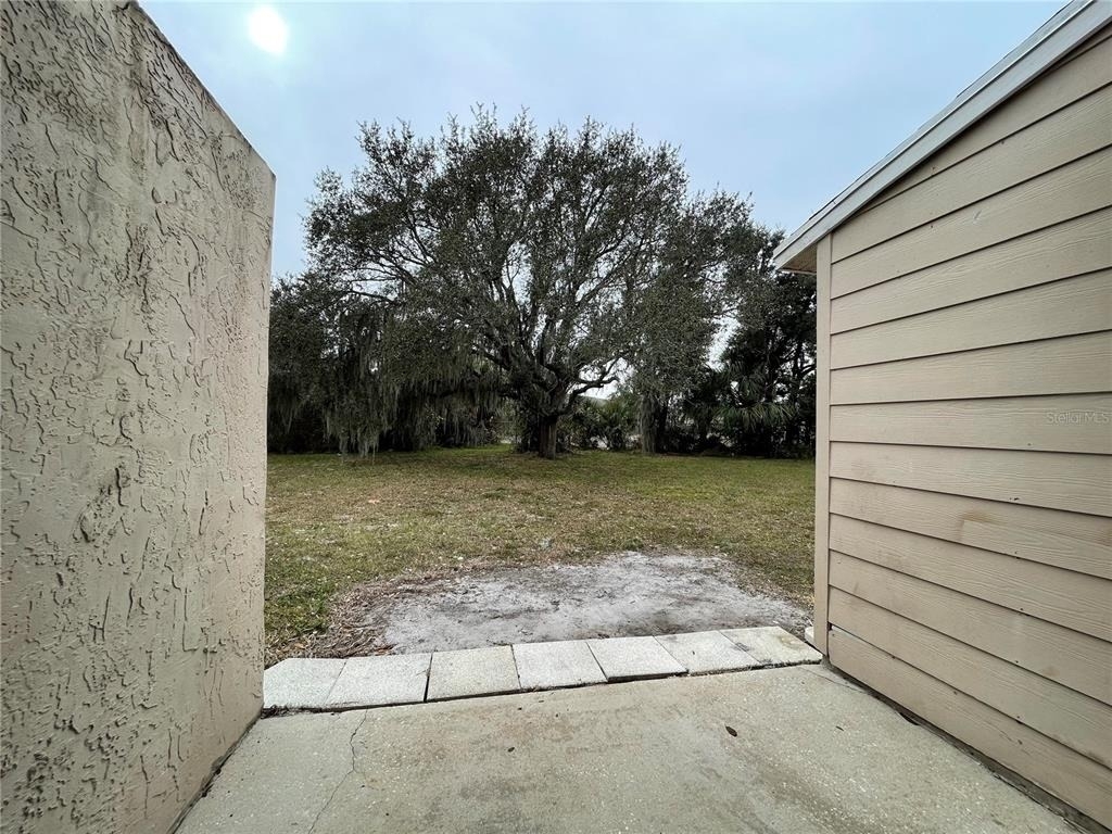 2612 Adela Avenue - Photo 9