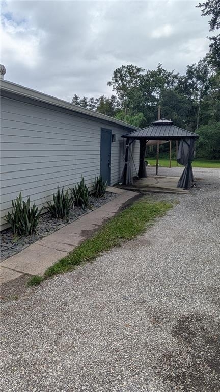 18312 Holister Rd - Photo 2