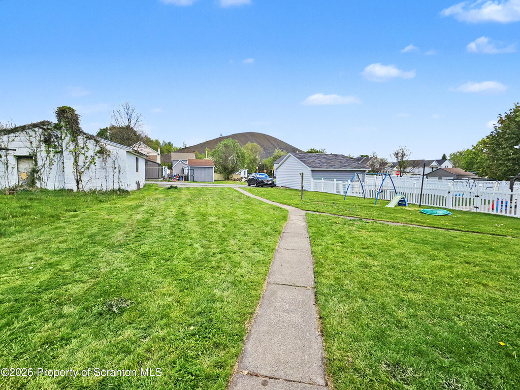 814 Price Street - Photo 14