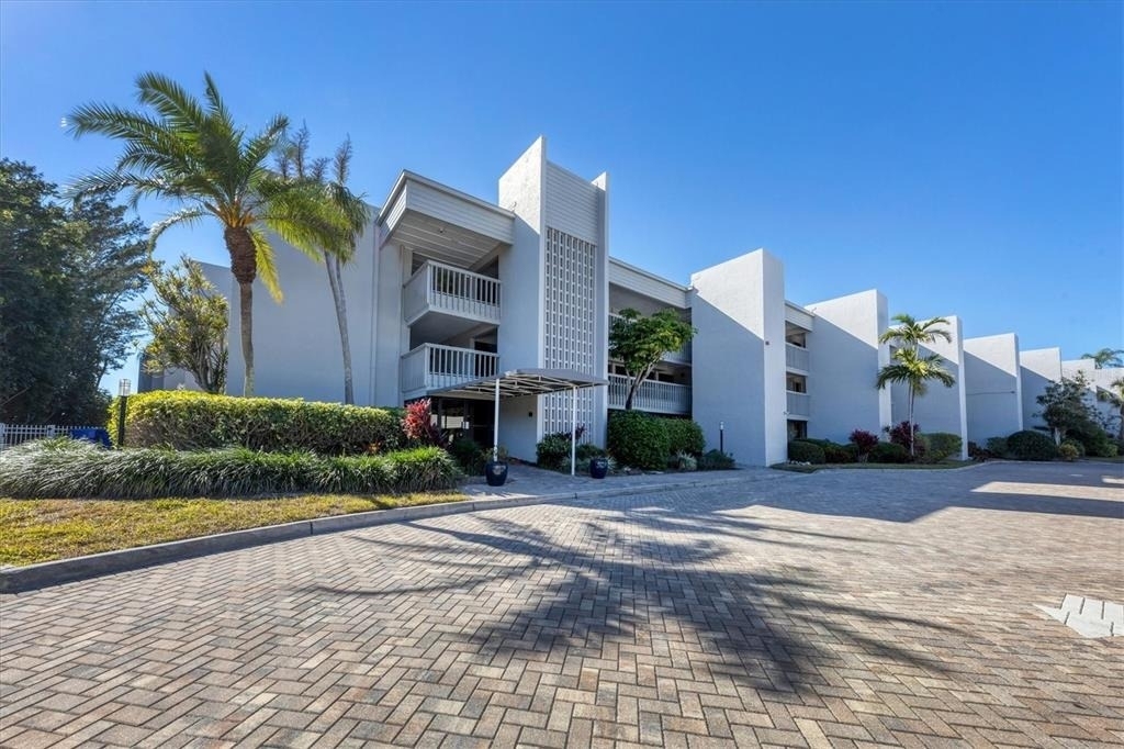 5757 Gulf Of Mexico Drive - Photo 10