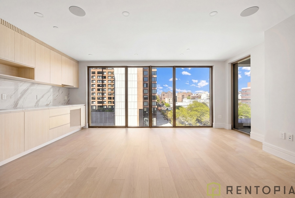 960 Franklin Avenue - Photo 7