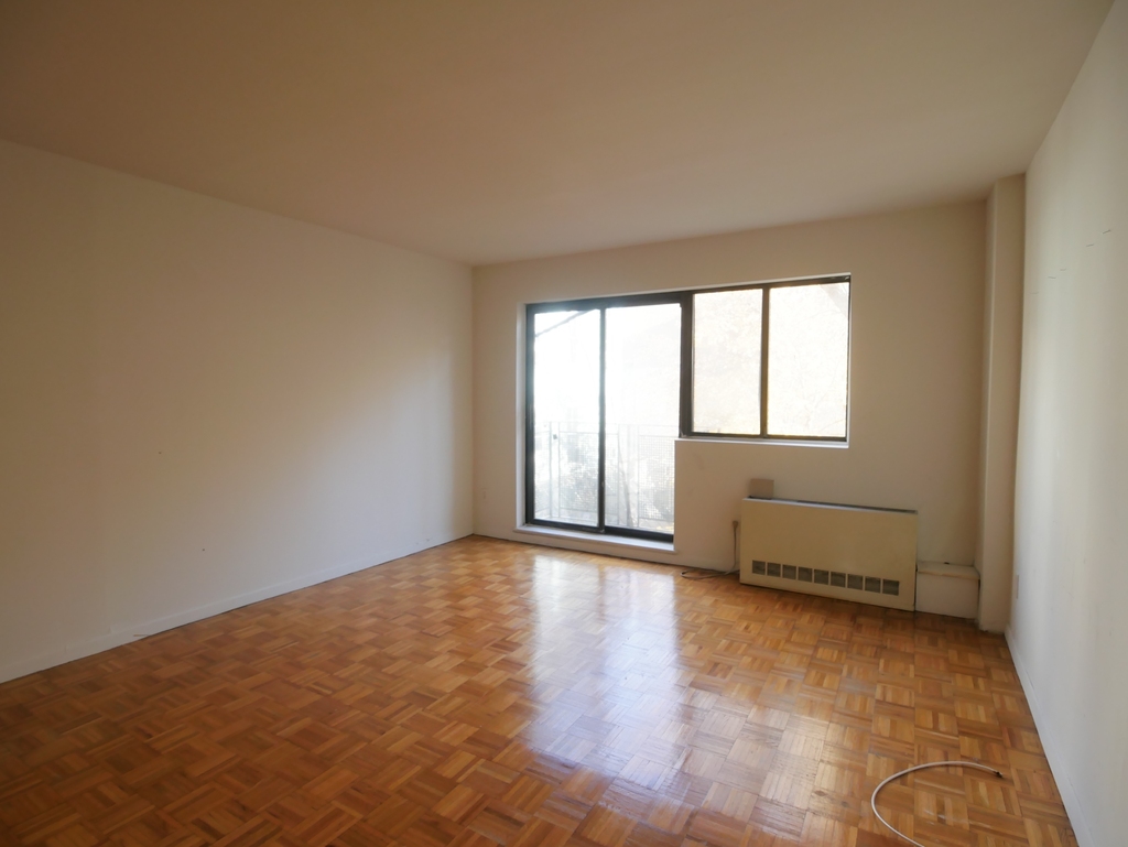 151 Lexington Avenue - Photo 3