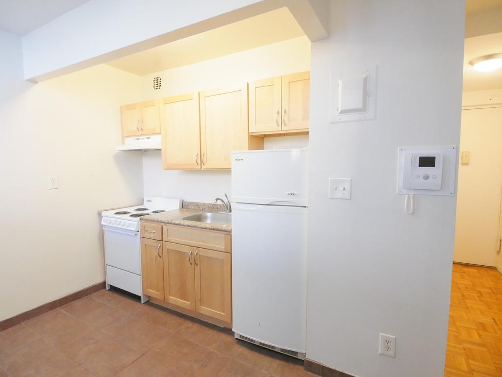 151 Lexington Avenue - Photo 7