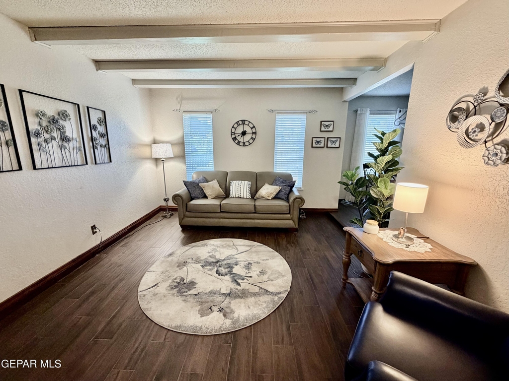 6201 Escondido Drive - Photo 1