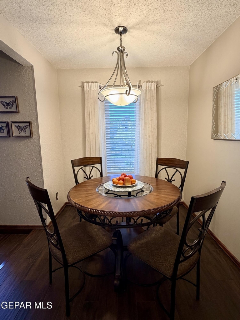6201 Escondido Drive - Photo 8