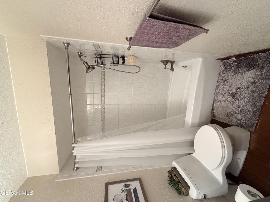 6201 Escondido Drive - Photo 9