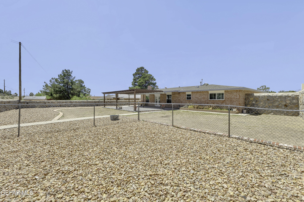 7112 Ramada Drive - Photo 27