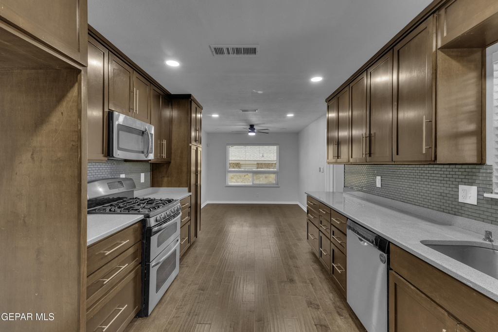 7112 Ramada Drive - Photo 6