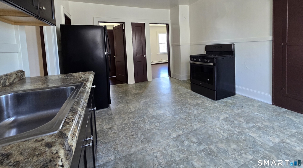 125 Hollister Avenue - Photo 3