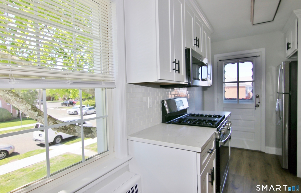 6 Revere Drive - Photo 17