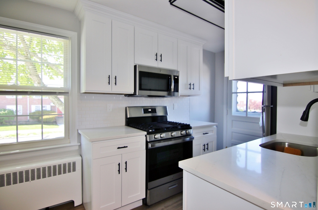 6 Revere Drive - Photo 18