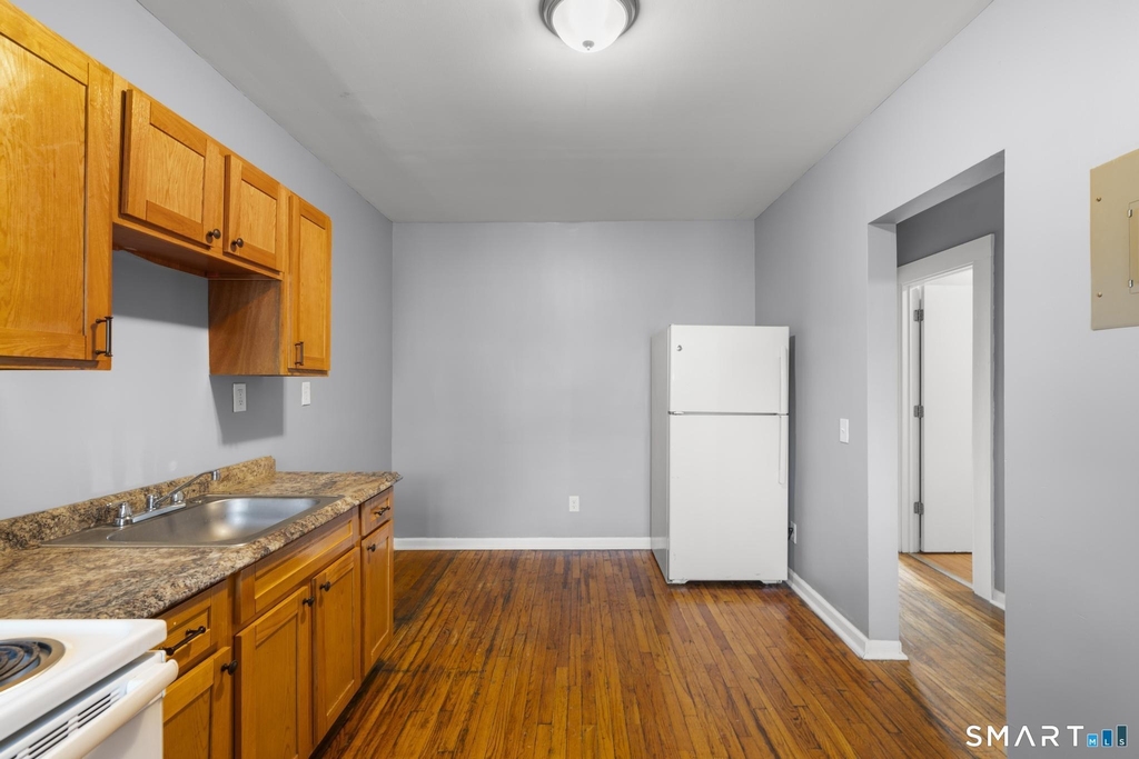 38 Beacon Street - Photo 0