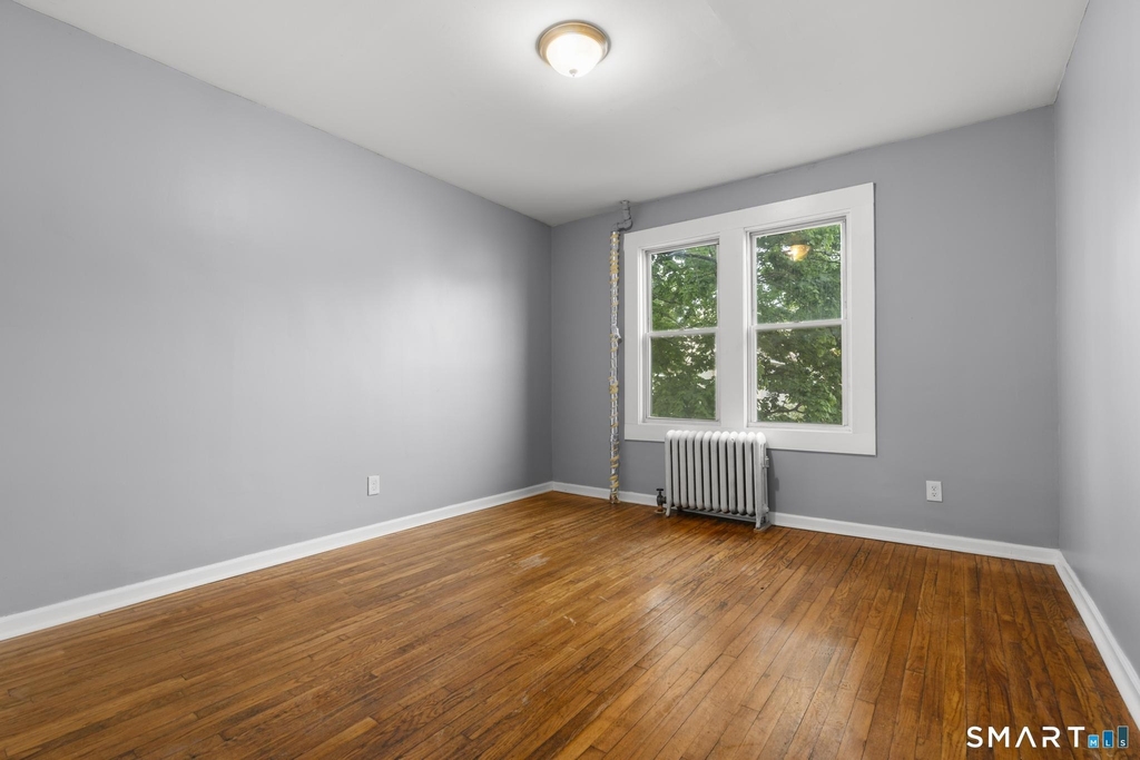 38 Beacon Street - Photo 3