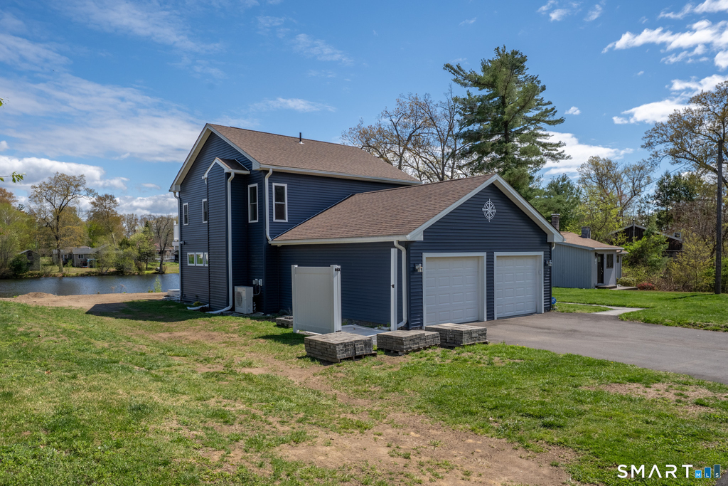 44 Lake Drive - Photo 4