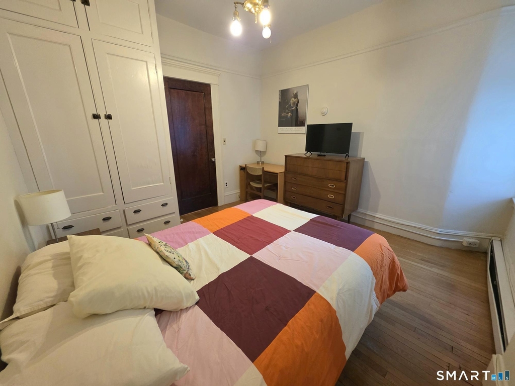 548 Orange Street - Photo 4