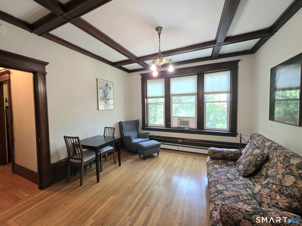 548 Orange Street - Photo 8