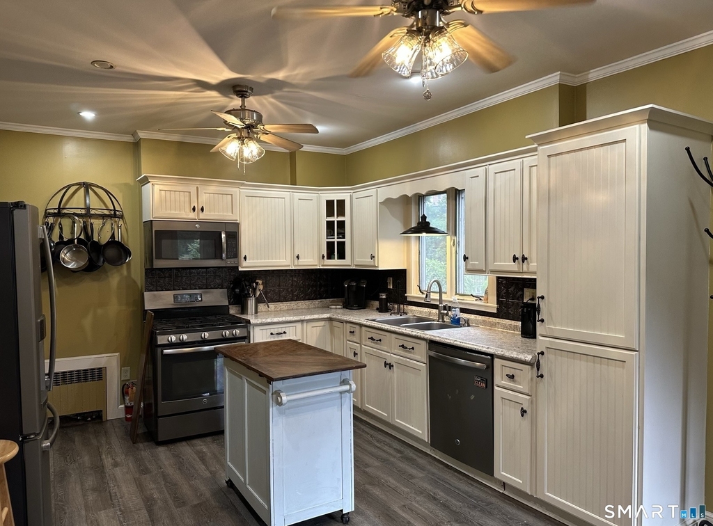 371 Prospect Street - Photo 5