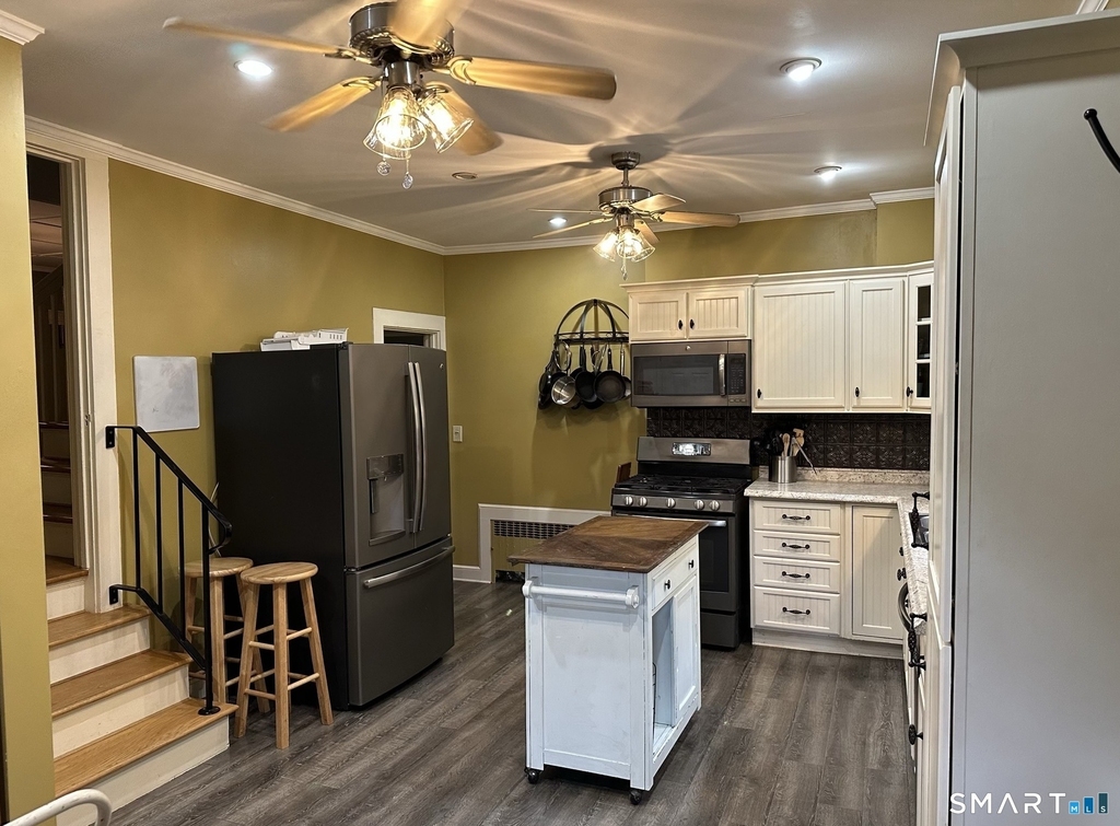 371 Prospect Street - Photo 6