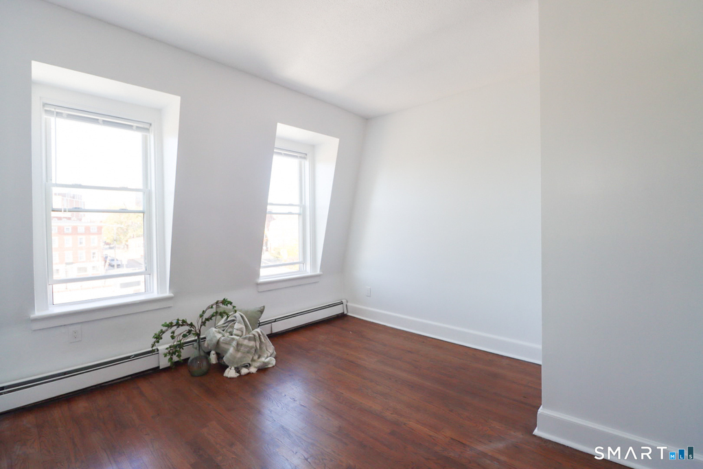 187 Bank Street - Photo 12