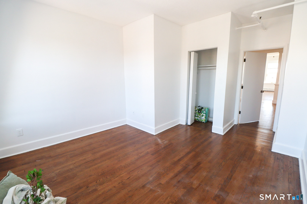 187 Bank Street - Photo 16