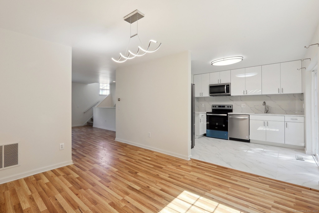 14 South Street - Photo 7