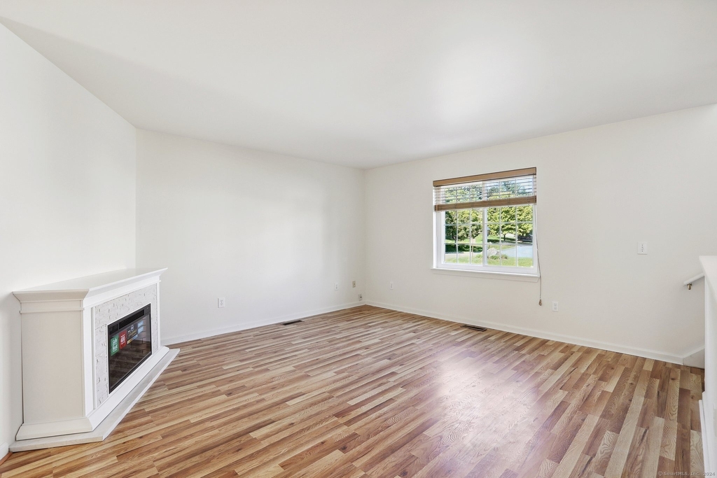 14 South Street - Photo 2