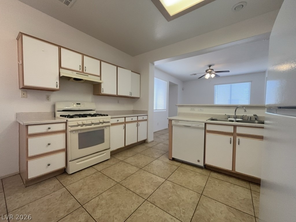 5438 Old Oak Court - Photo 3