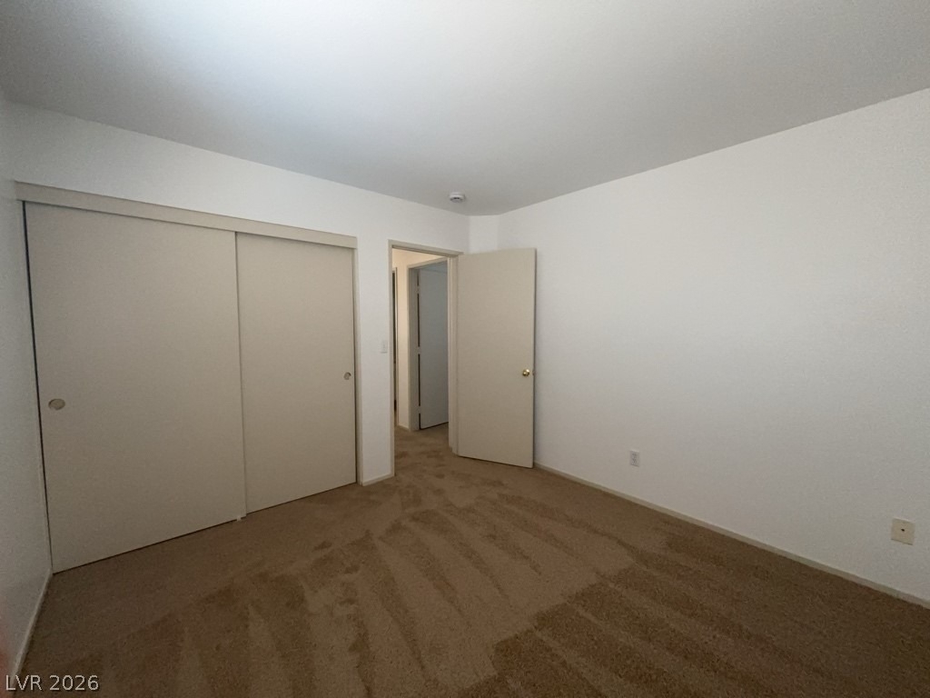 5438 Old Oak Court - Photo 8