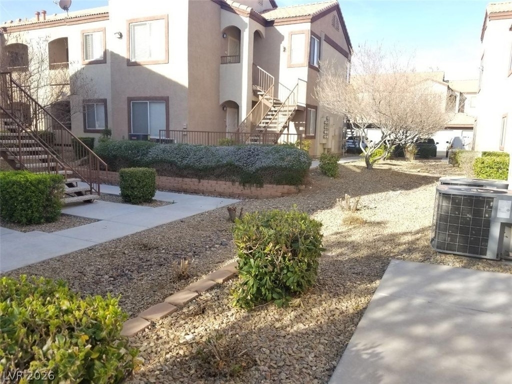 9580 W Reno Avenue - Photo 3