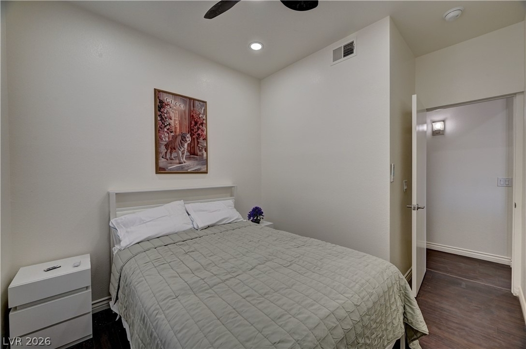 251 S Green Valley Parkway - Photo 29
