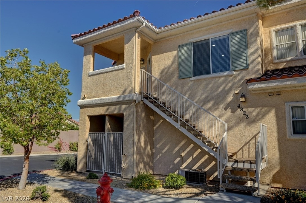 251 S Green Valley Parkway - Photo 1