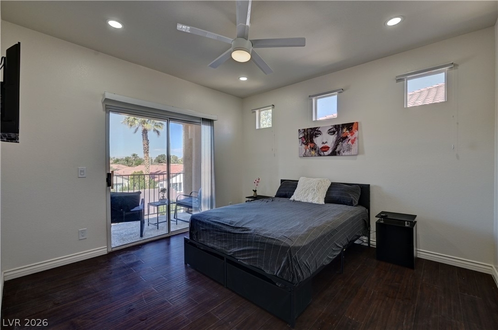 251 S Green Valley Parkway - Photo 22