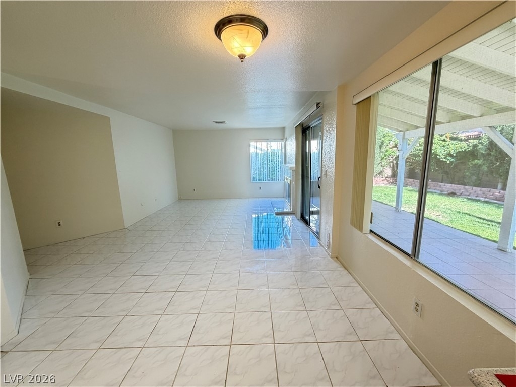 7487 Palermo Avenue - Photo 2