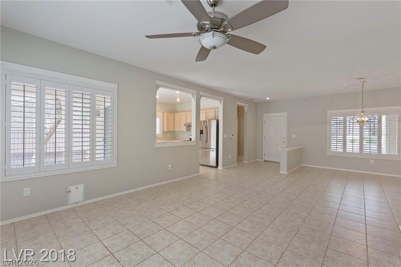 2557 Shellsburg Avenue - Photo 3